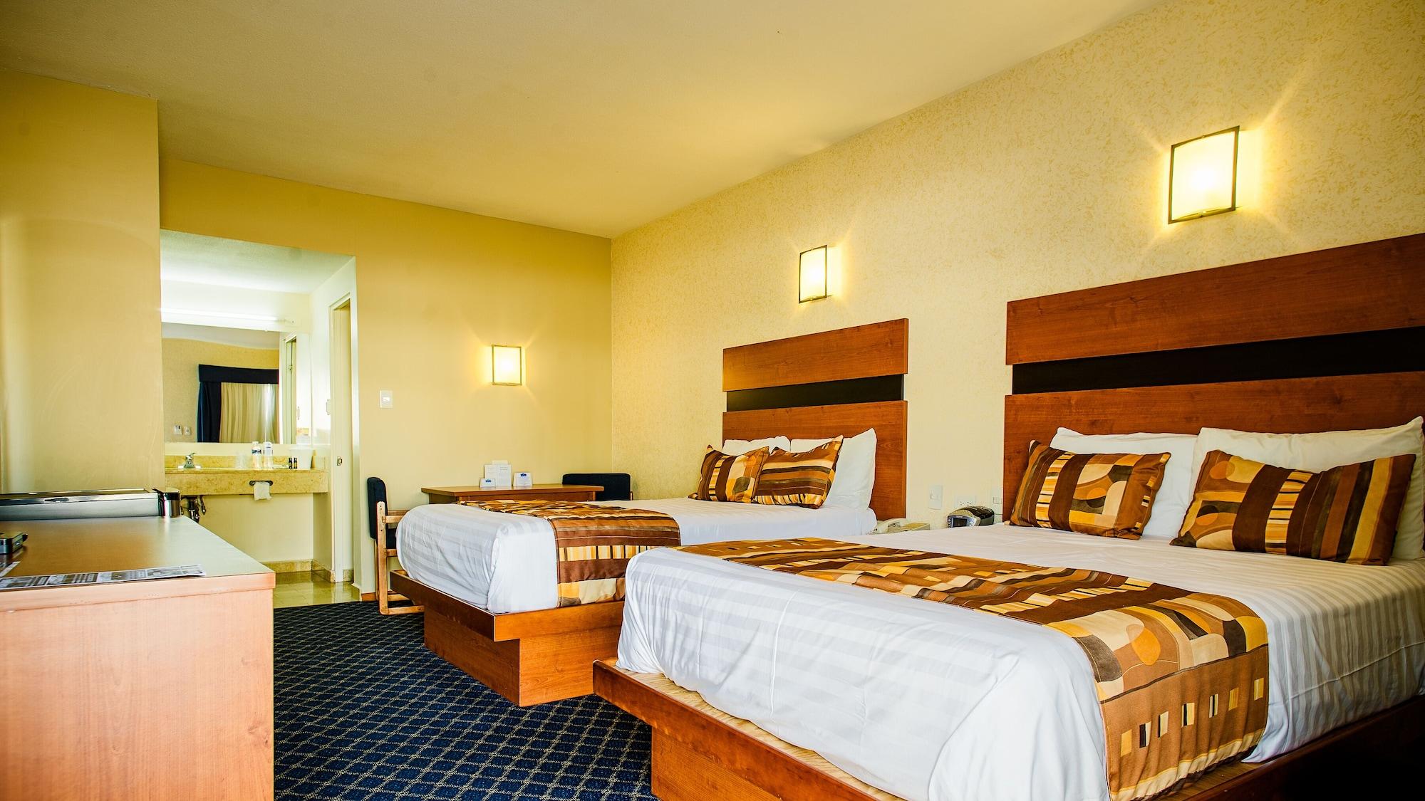 American Inn Hotel & Suites Parral Exteriör bild
