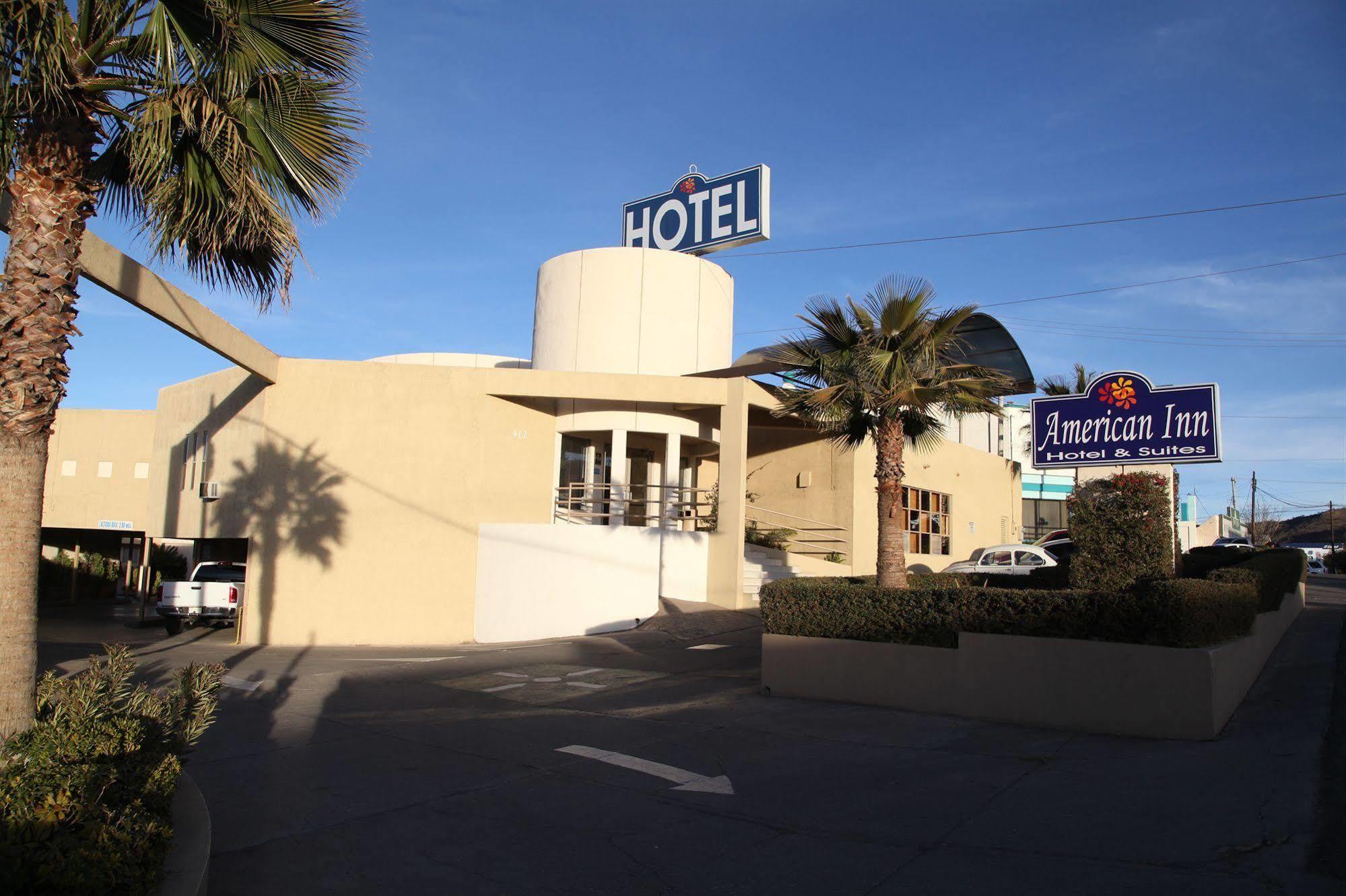 American Inn Hotel & Suites Parral Exteriör bild
